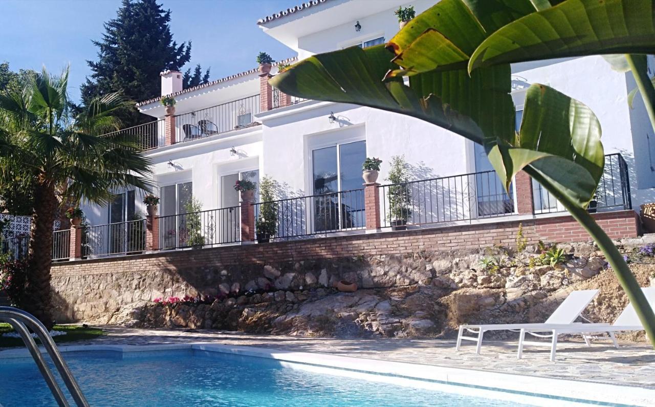 Boutique X Pueblo, Benalmadena Hotel Luaran gambar