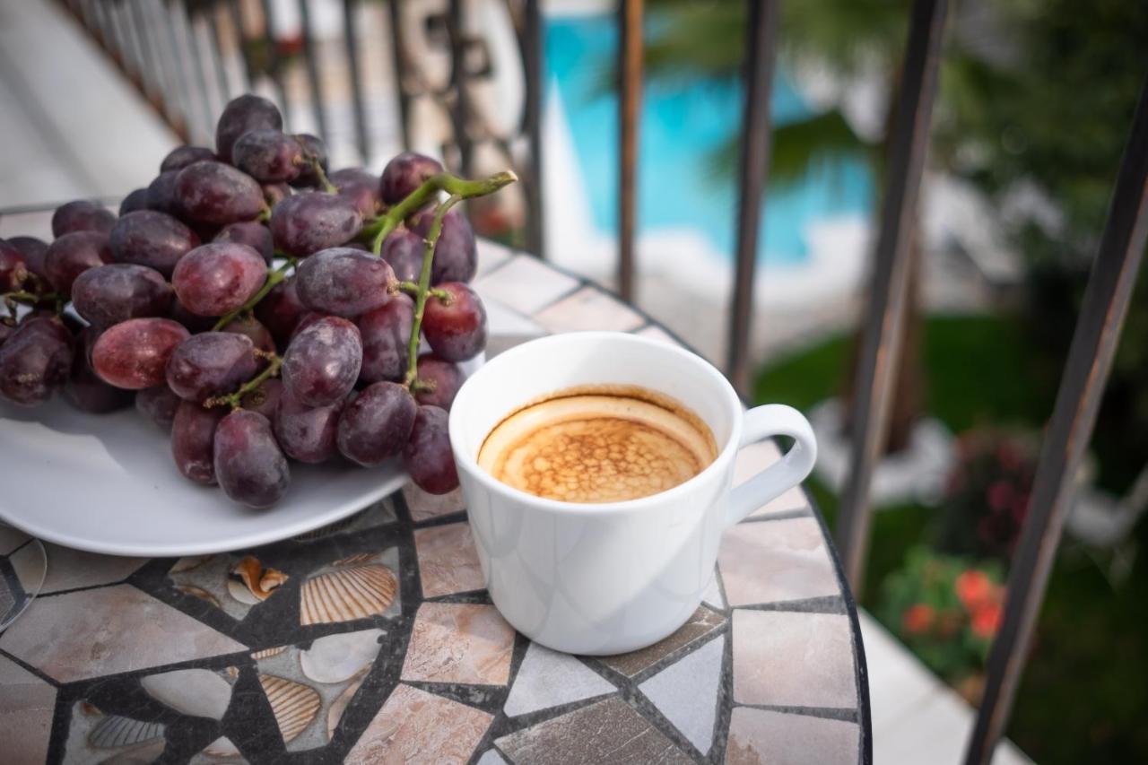 Boutique X Pueblo, Benalmadena Hotel Luaran gambar